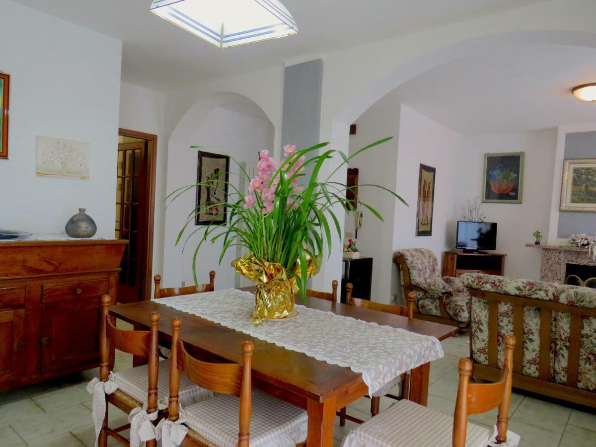 Grazia Appartamento Family Barga Exterior foto
